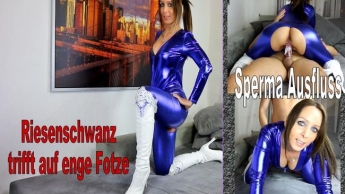 Monsterschwanz reißt die Latex Fotze auf