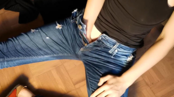 Feuchte Jeans, oder doch nass :P