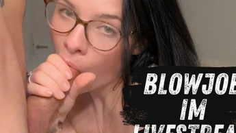 Tittenfick und Blowjob im Livestream verpasst? Kein Problem …