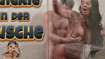 Quickie in der Dusche