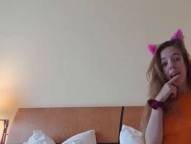 MEINE ERSTE HEIMLICHE SQUIRT SESSION – Ich befriedige mich heimlich (+Kleine Fußaktion)