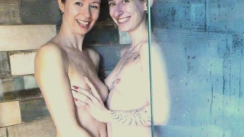 Bin ich zuerst gegangen? Das erste Mal von einer Frau befummelt worden.