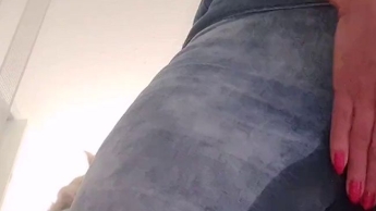 Vollgepisste Jeans